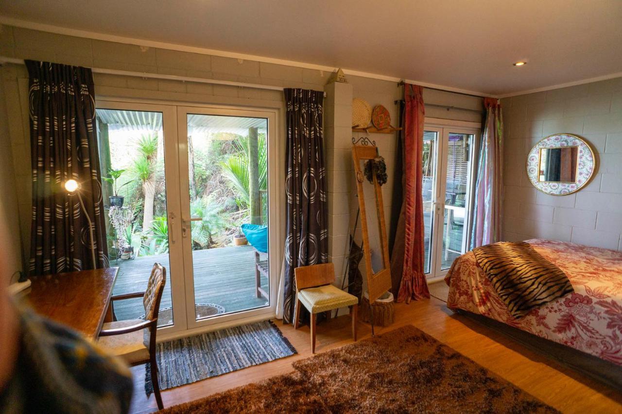 Neptune Coastal Haven Auckland Exterior photo